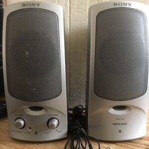 SONY SRS-A37 Mega Bass ACTIVE PORTABLE SPEAKER SYSTEM walkman discman  Tested 7”